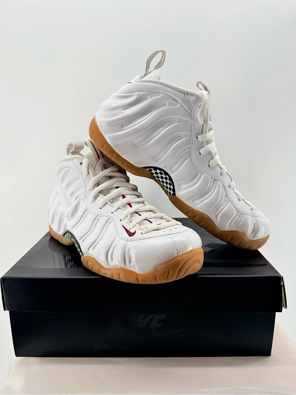 Nike Air Foamposite Pro White Gucci size 10.5M